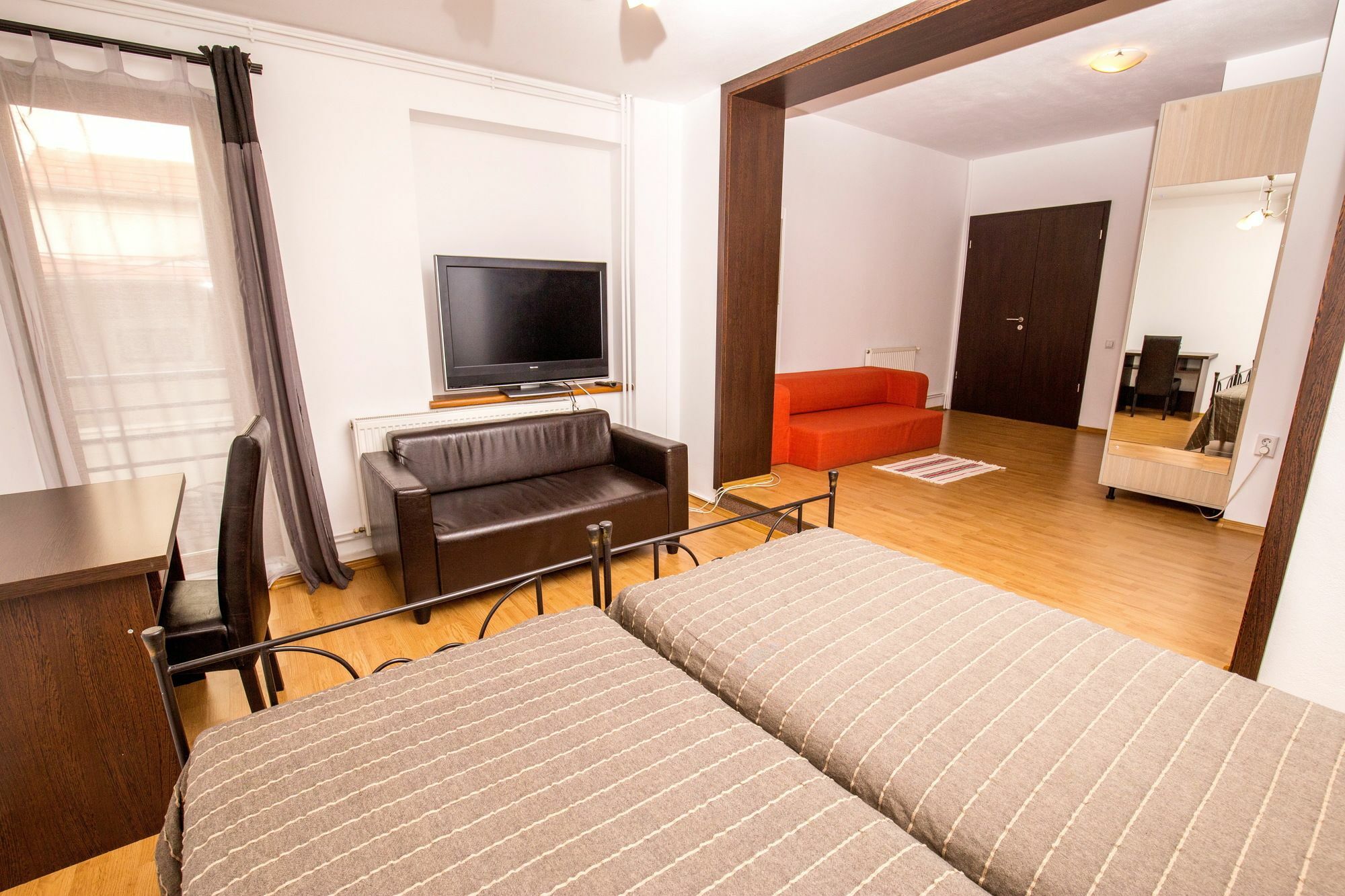 Vatra Accommodation Bucareste Exterior foto