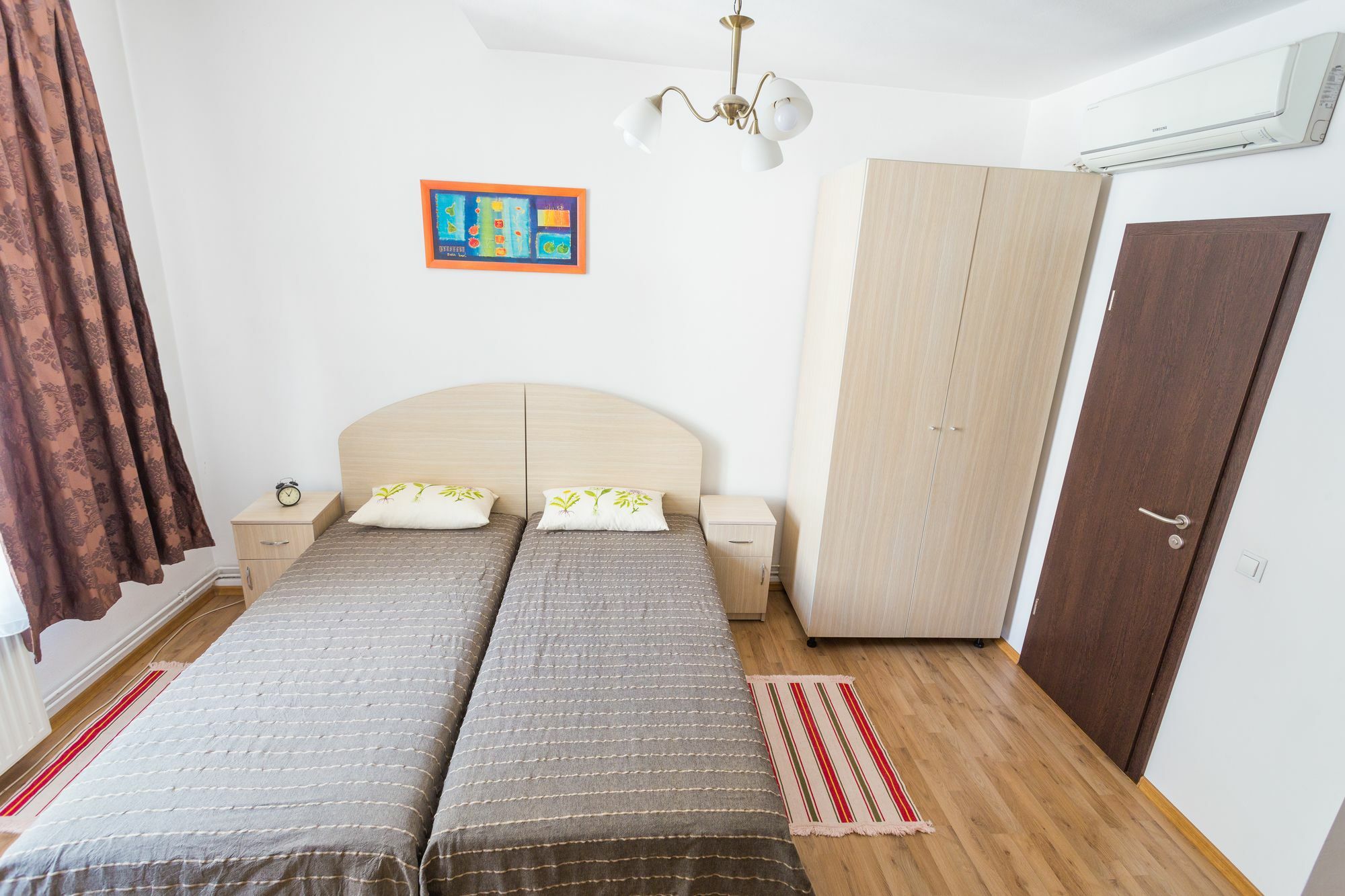 Vatra Accommodation Bucareste Exterior foto